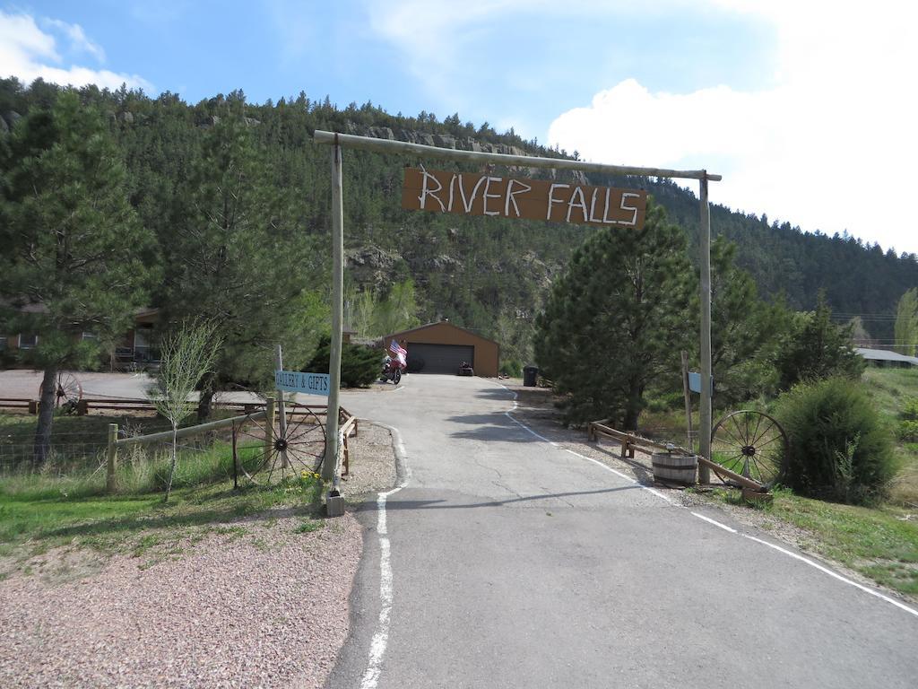 River Falls Lodging -Black Hills, South Dakota Hot Springs Exterior foto